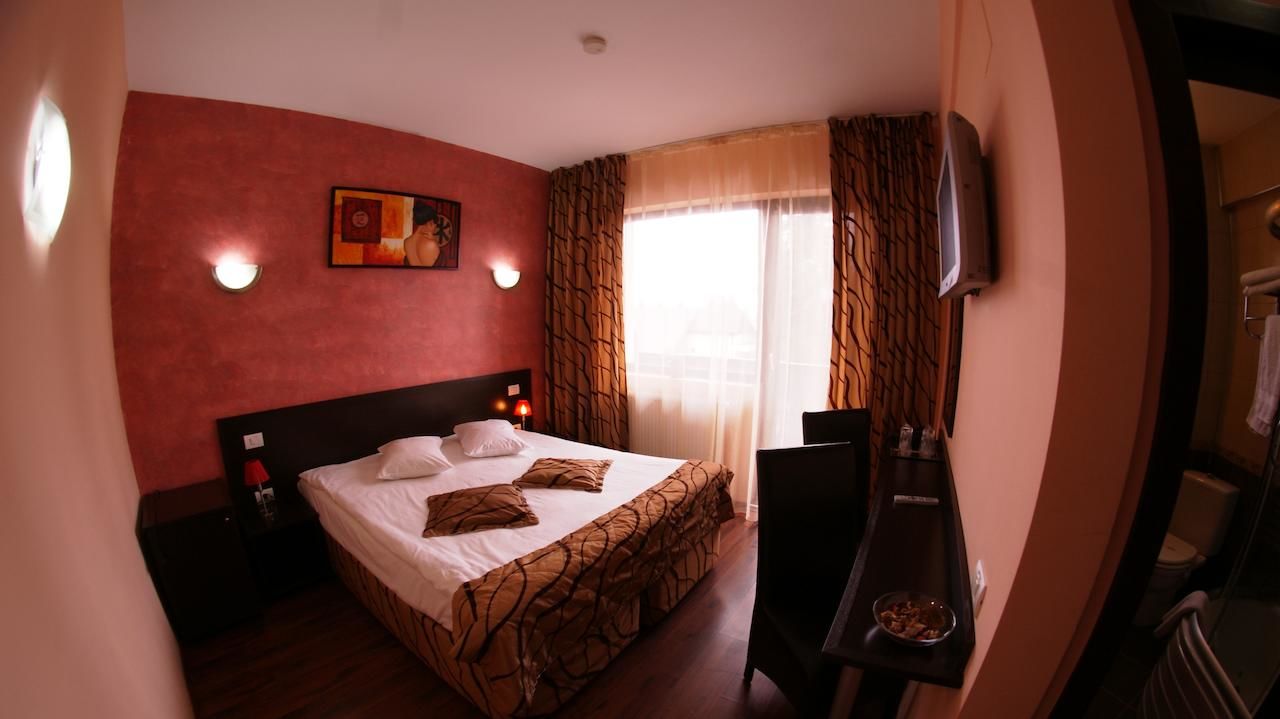 Отели типа «постель и завтрак» Pension Montien Events & Society Resort Предял-22